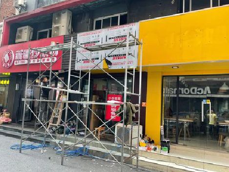 老河口制作广告招牌如何避免它发黄？